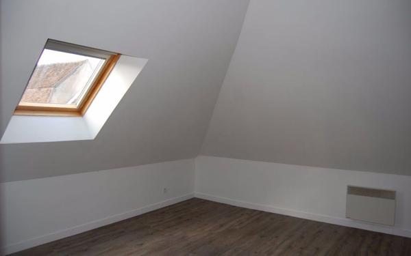 Appartement à louer    3 pièces •  Ménétréol-sous-Sancerre