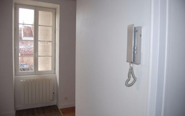 Appartement à louer    3 pièces •  Ménétréol-sous-Sancerre