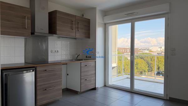 EXCLUSIVITE LA ROCHELLE APPARTEMENT T2 + BALCON + ASCENSEUR  La rochelle