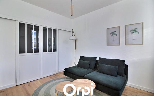 Appartement à vendre    2 pièces •  Marseille 7
