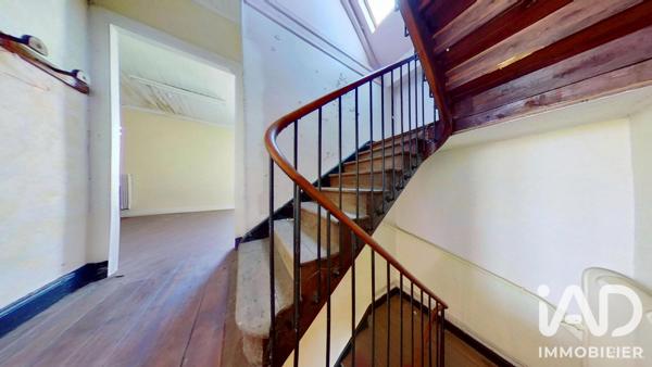 Maison à vendre 7 pièces 161 m² Ally