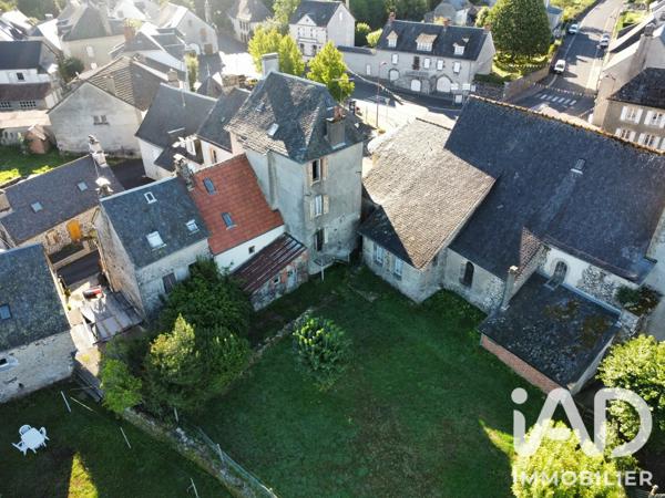 Maison à vendre 7 pièces 161 m² Ally