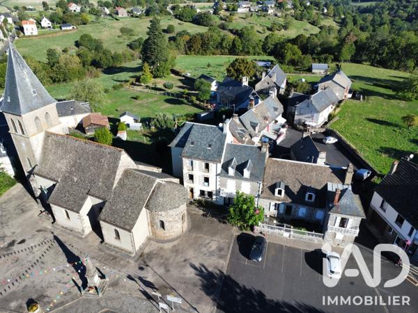 Maison à vendre 7 pièces 161 m² Ally