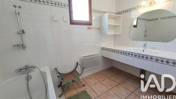 Maison à vendre 7 pièces 200 m² Éguilles