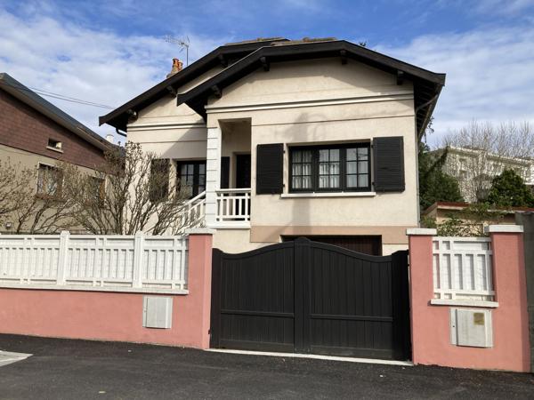 Maison 5 pièce(s) 4 chambre(s) 150 m²