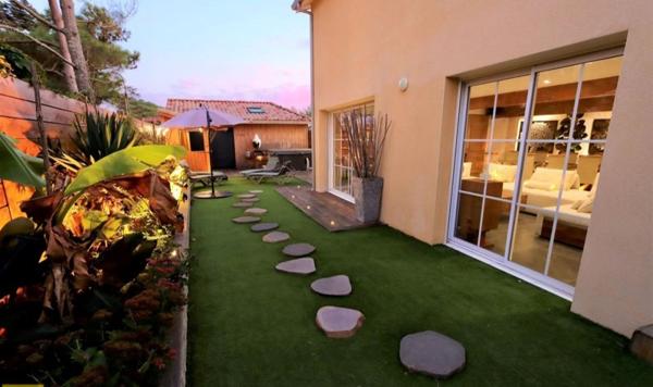 Maison à vendre |  Lacanau |  6 pièces | 220 m²