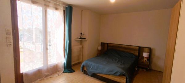 Maison (longère) à vendre 6 pièces VERNANTES (49)