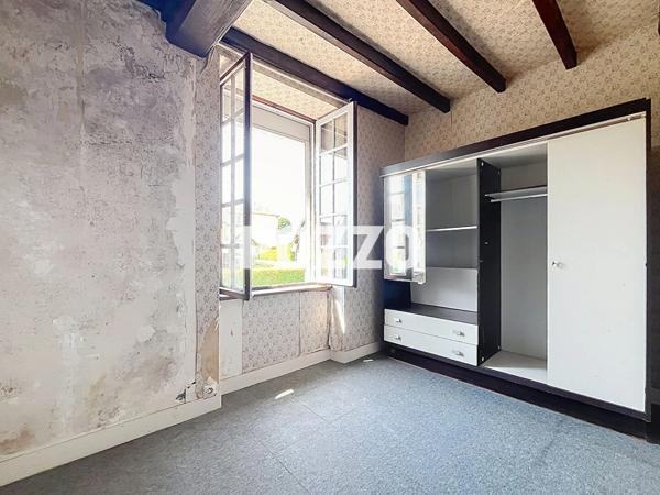 A Vendre - Juvigny Les Vallées - Maison 5 pièce(s) 100 m² - TERRAIN - DEPENDANCES JUVIGNY LES VALLEES