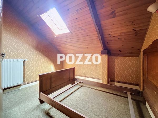 A Vendre - Juvigny Les Vallées - Maison 5 pièce(s) 100 m² - TERRAIN - DEPENDANCES JUVIGNY LES VALLEES