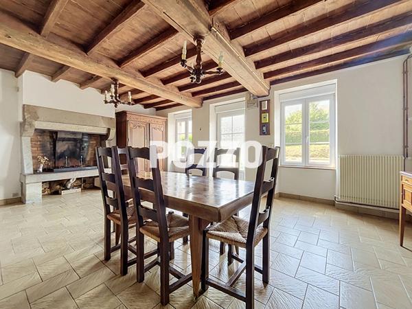 A Vendre - Juvigny Les Vallées - Maison 5 pièce(s) 100 m² - TERRAIN - DEPENDANCES JUVIGNY LES VALLEES