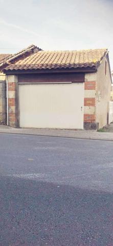 maison 80m2 habitable avec 2 chambres garage et terrain