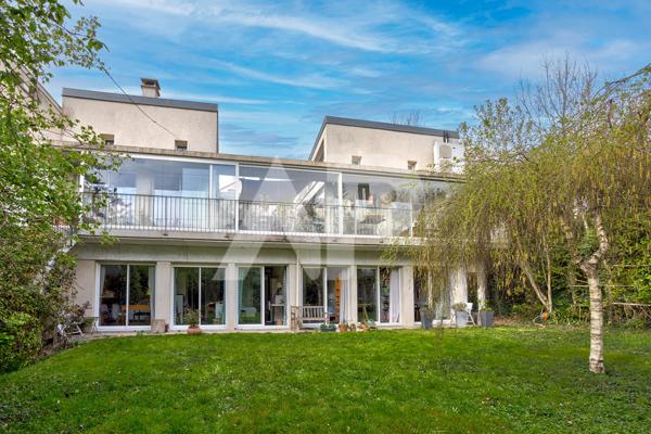 Viroflay - Maison récente exposée plein sud €1 090 000 ** - Référence 667-C