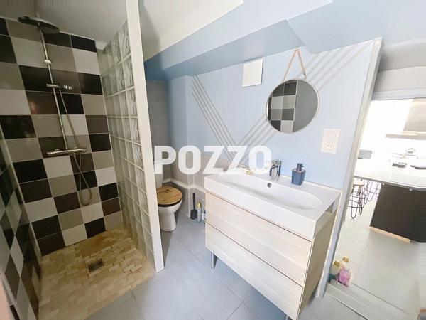 Appartement 2 pièce(s) 66.48 m2 SAINT LO
