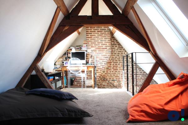 RARE, TRÈS BELLE MAISON FAMILIALE – VIEUX LILLE