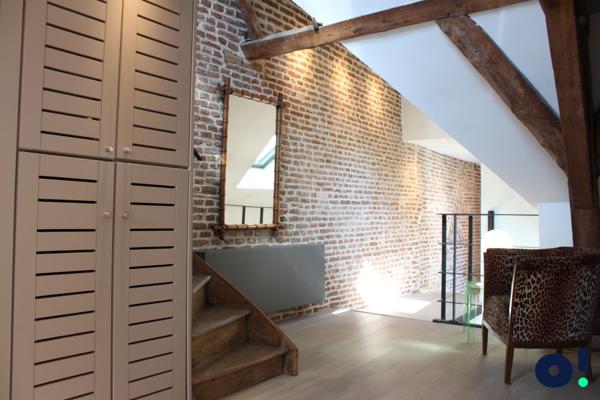 RARE, TRÈS BELLE MAISON FAMILIALE – VIEUX LILLE