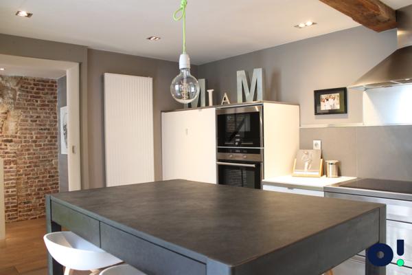 RARE, TRÈS BELLE MAISON FAMILIALE – VIEUX LILLE