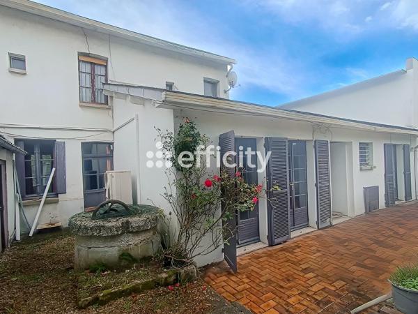 Maison
         6 pièces
        - 185 m² 273 000 €*