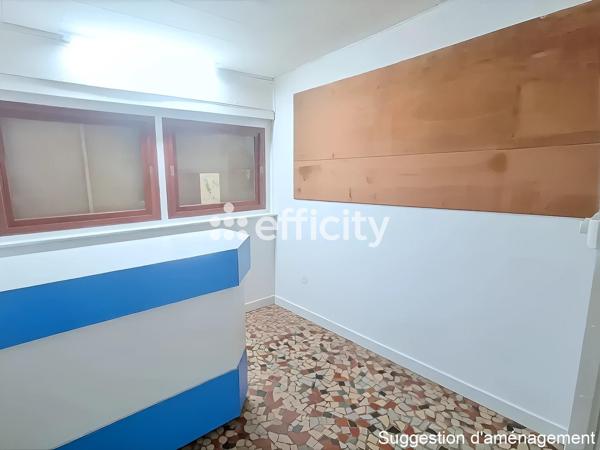 Maison
         6 pièces
        - 185 m² 273 000 €*