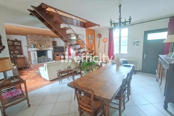 Maison
         6 pièces
        - 185 m² 273 000 €*
