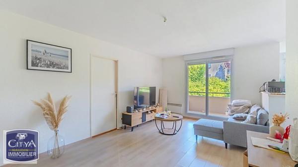 Appartement à vendre 2 pièces 48m² Preignan (32810)