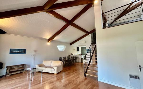 Maison à vendre    5 pièces •  Mérignac