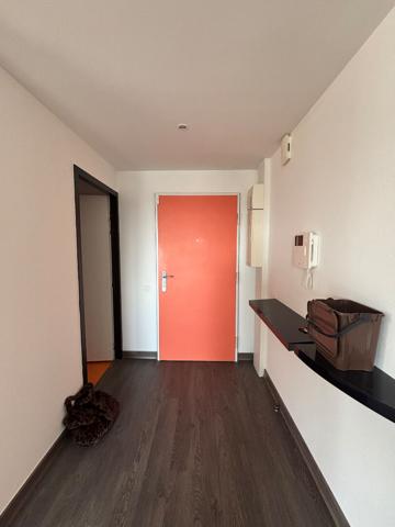TRES RARE SUR LE MARCHE SUPERBE APPARTEMENT A LOUER BREST CENTRE VUE MER