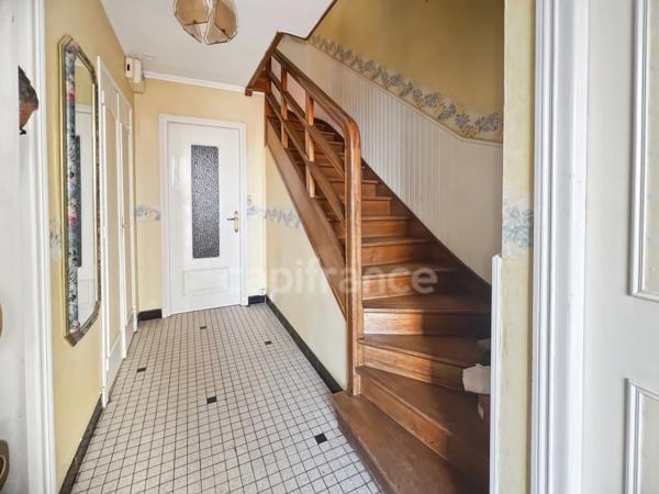 À VENDRE - BOULOGNE-SUR-MER - MAISON MITOYENNE 4 PIÈCES - 2 CHAMBRES - JARDIN - CAVE - GARAGE