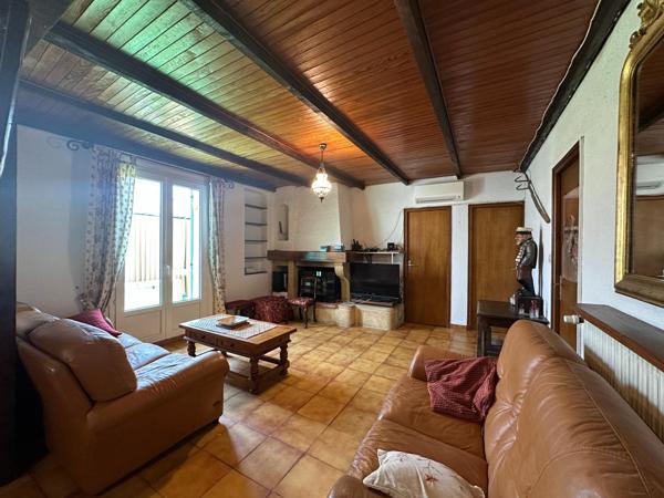 Coup de cœur assuré – Maison familiale 4 chambres, piscine et grand garage.