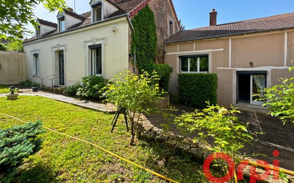 Maison à vendre    4 pièces •  Châteaumeillant