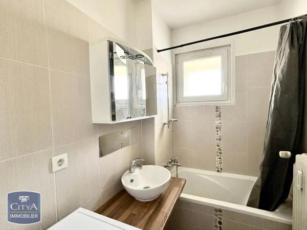 Appartement à louer 3 pièces 63.14m² Strasbourg (67100)