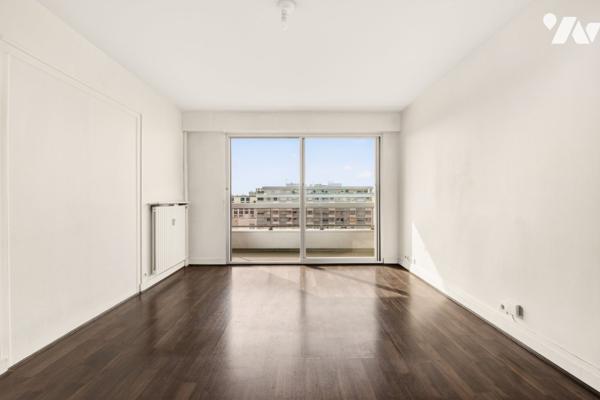 PARIS 15ème : appartement de 2 pièces 42,13 m2