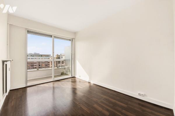 PARIS 15ème : appartement de 2 pièces 42,13 m2
