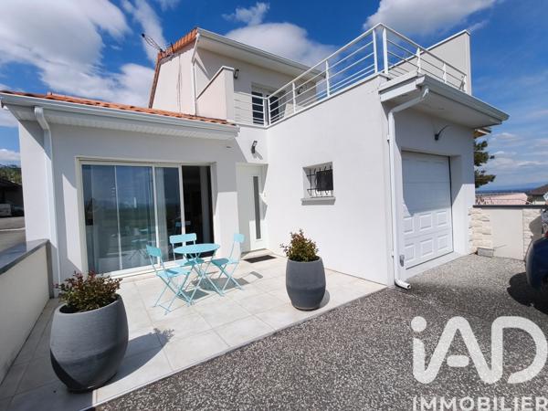 Maison à vendre 4 pièces 108 m² Châteaugay
