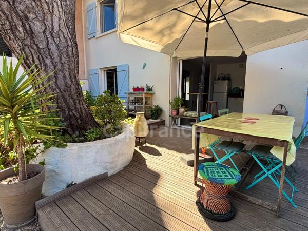 Maison à vendre 4 pièces HYERES (83) - La Capte - Jardin - Parkings - 300 m de la plage