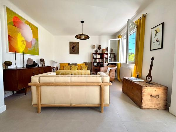 Maison à vendre 4 pièces HYERES (83) - La Capte - Jardin - Parkings - 300 m de la plage