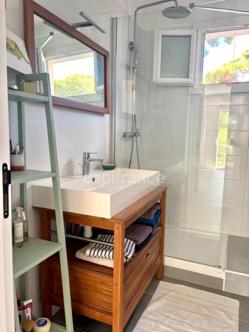 Maison à vendre 4 pièces HYERES (83) - La Capte - Jardin - Parkings - 300 m de la plage