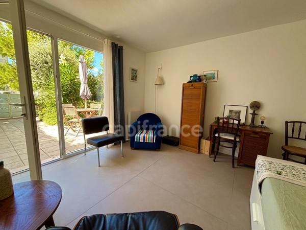 Maison à vendre 4 pièces HYERES (83) - La Capte - Jardin - Parkings - 300 m de la plage