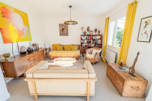 Maison à vendre 4 pièces HYERES (83) - La Capte - Jardin - Parkings - 300 m de la plage