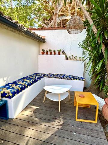 Maison à vendre 4 pièces HYERES (83) - La Capte - Jardin - Parkings - 300 m de la plage