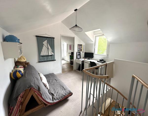 BELLE MAISON FAMILIALE