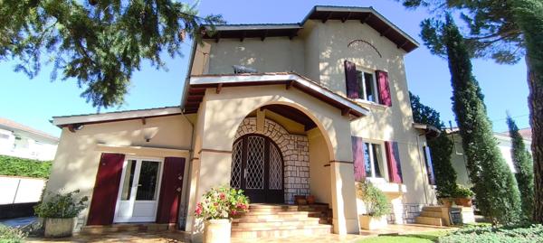 Villeneuve-sur-Lot (47300) Maison en viager occupé