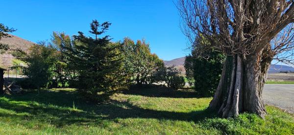 Maison en pierres avec jardin non adjacent