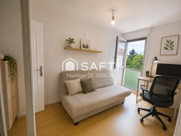 Beau T3 bis 80 m² au dernier étage – Terrasse de 15 m² + garage