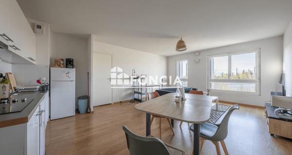 À vendre Appartement 3 pièces 66 m² - Cenon 33150