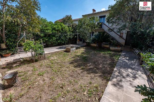 Villa + grand garage indépendant