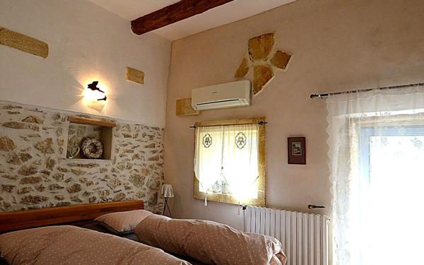 Maison à vendre    3 pièces •  Lédenon