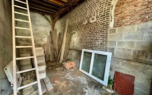 Maison à vendre    4 pièces • 91,01 m2 Saint-Léger-du-Bourg-Denis