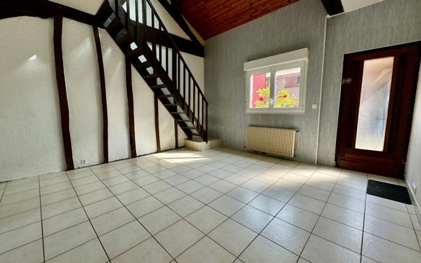Maison à vendre    4 pièces • 91,01 m2 Saint-Léger-du-Bourg-Denis