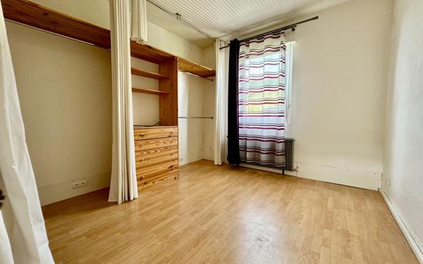 Maison à vendre    4 pièces • 91,01 m2 Saint-Léger-du-Bourg-Denis