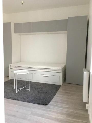 Immeuble à vendre    4 pièces • 120 m2 Reims